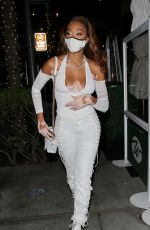 WINNIE HARLOW Out for Dinner in Beverly Hills 04/27/2021