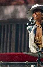 ALICIA KEYS Performs at 2021 Billboard Music Awards 05/23/2021