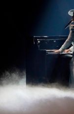 ALICIA KEYS Performs at 2021 Billboard Music Awards 05/23/2021