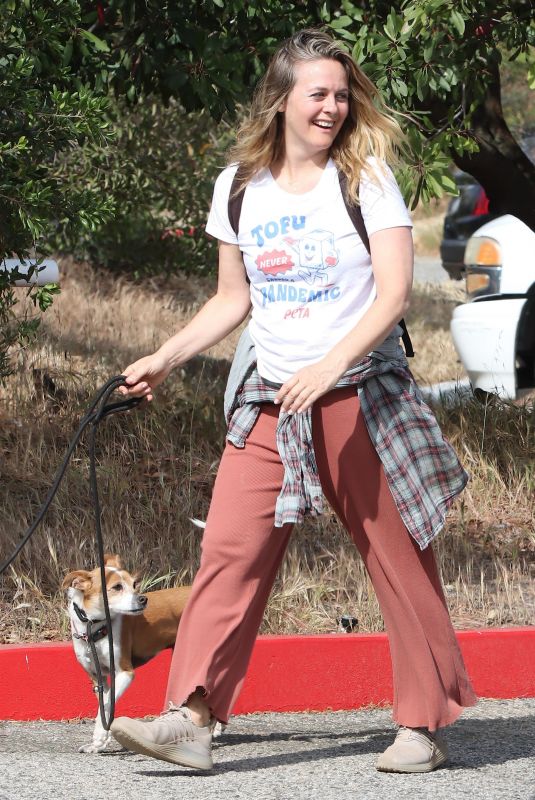 ALICIA SILVERSTONE Out with Her Dogs in Los Angeles 05/03/2021