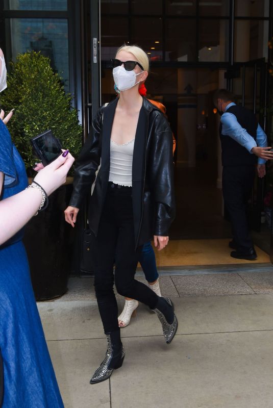 ANYA TAYLOR-JOY Leaves SNL Rehearsal in New York 05/22/2021