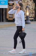 APRIL LOVE GEARY Shopping at Pavilions in Malibu 05/16/2021