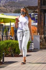 APRIL LOVE GEARY Shopping at Sephora in Malibu 05/12/2021