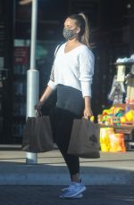 APRIL LOVE GEARY Shopping at Vintage Grocery in Malibu 05/03/2021