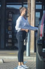 APRIL LOVE GEARY Shopping at Vintage Grocery in Malibu 05/03/2021