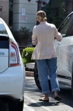 ASHLEE SIMPSON at Yogurtland in Encino 05/06/2021