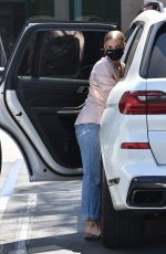 ASHLEE SIMPSON at Yogurtland in Encino 05/06/2021