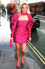 ASHLEY ROBERTS at Vaudeville Theatre Drag Queens of Pop Press Night in London 05/18/2021