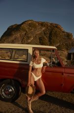 CAMILLE KOSTEK for Swimsuits for All x Camille Kostek Collection 2021