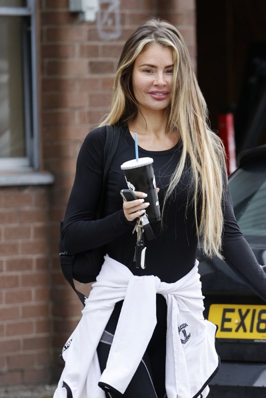 CHLOE SIMS Leaves a Gym in Essex 05/25/2021