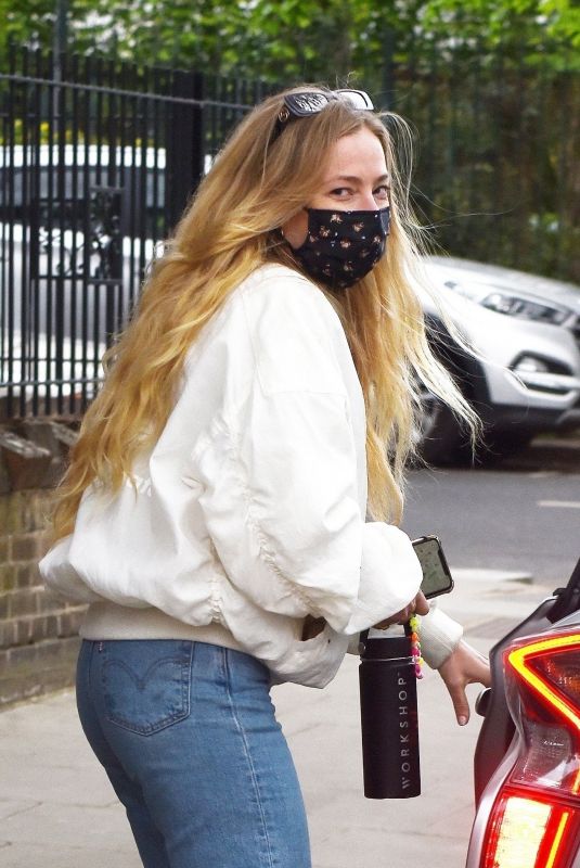 CLARA PAGET Out Shopping in Portobello 05/07/2021