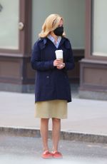ELIZABETH BANKS on the Set of Call Jane in Hartford 05/11/2021