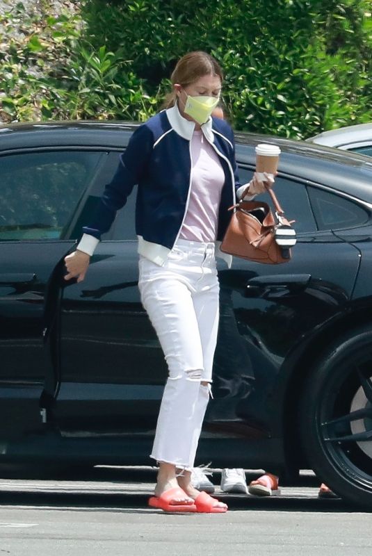 ELLEN POMPEO Arrives at Jessica The Clinic Nail Salon in West Hollywood 05/01/2021
