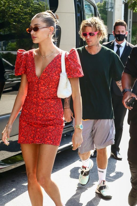 HAILEY and Justin BIEBER Out Shopping in Miami 05/01/2021