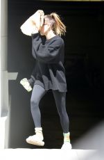 HAILEY BIEBER Arrives at Her Stylist