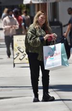 HILARY DUFF Leaves Susie Cakes Bakery in Studio City 05/21/2021