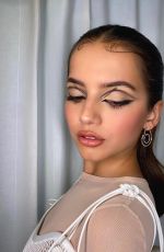 ISABELA MERCED - Instagram photos 05/27/2021