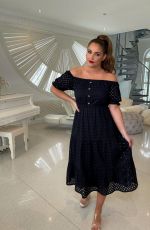 JACQUELINE JOSSA for Capri Spring/Summer Collection with In The Style, May 2021