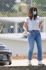 JENNIFER GARNER and Ben Affleck Out in Los Angeles 05/01/2021