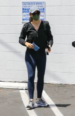 JENNIFER GARNER at a Gym in Santa Monica 05/08/2021
