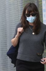 JENNIFER GARNER Out and About in Los Angeles 05/05/2021