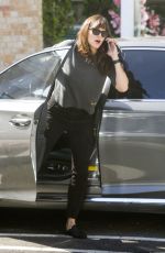 JENNIFER GARNER Out for Coffee in Los Angeles 05/05/2021