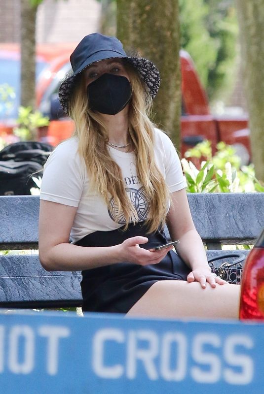JENNIFER LAWRENCE Out and About in New York 05/02/2021