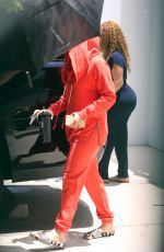 JENNIFER LOPEZ Leaves a Gym in Miami 05/13/2021