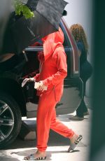 JENNIFER LOPEZ Leaves a Gym in Miami 05/13/2021
