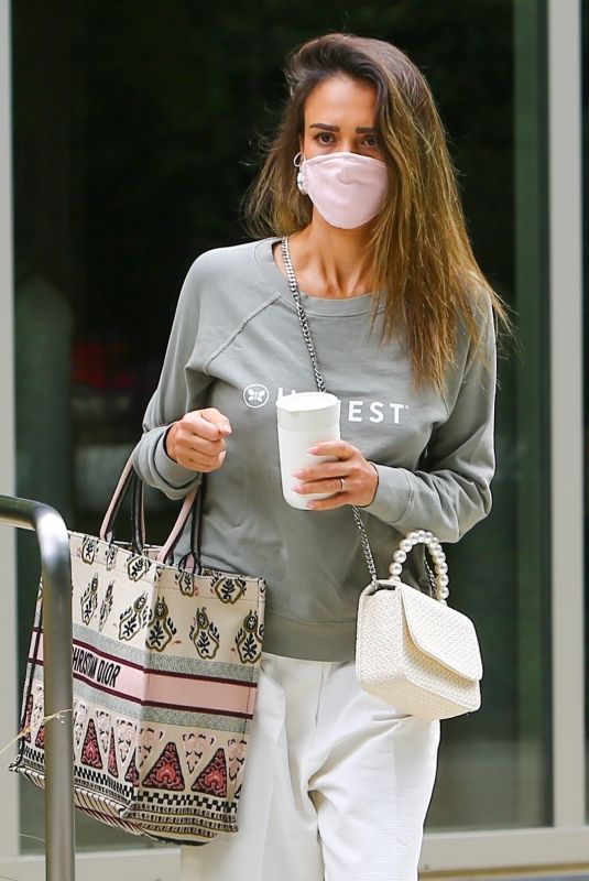 JESSICA ALBA Arrives at Her Office in Playa Vista 05/12/2021