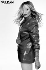 JESSICA MCNAMEE for Vulkan Magazine, 2021
