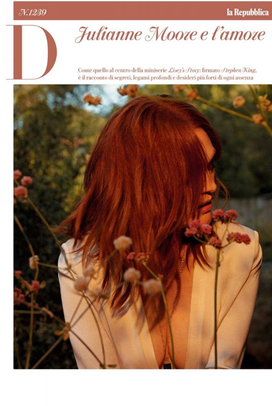 JU:IANNE MOORE in D La Repubblica, May 2021