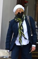 KATE CAPSHAW Shopping at Vivienne Westwood in London