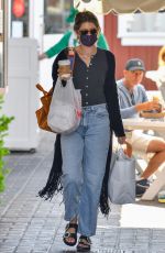 KATHERINE SCHWARZENEGGER Out Shopping in Pacific Palisades 05/18/2021