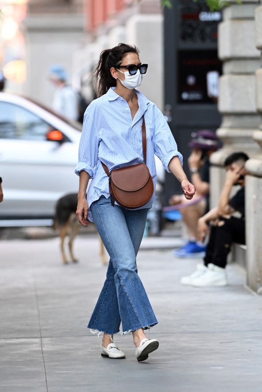 KATIE HOLMES in Denim Out Shopping in New York 05/18/2021