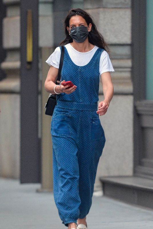 KATIE HOLMES in Overalls Out in New York 05/22/2021