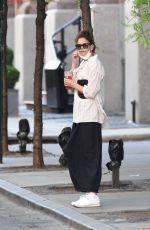 KATIE HOLMES Out for the First Time Since Breakup with Emilio Vitolo Jr 05/14/2021