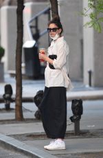KATIE HOLMES Out for the First Time Since Breakup with Emilio Vitolo Jr 05/14/2021