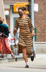 KATIE HOLMES Wearing a Face Mask Out in New York 05/03/2021