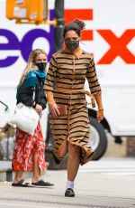 KATIE HOLMES Wearing a Face Mask Out in New York 05/03/2021