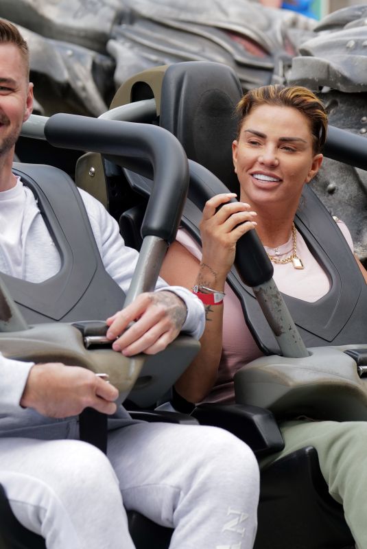 KATIE PRICE and Carl Woods thrills at Thorpe Park Adventure Park in Surrey 04/30/2021