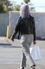 KELLY OSBOURNE Out Shopping in Larchmont Village in Los Angeles 04/30/2021