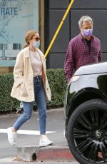 LESLIE MANN and Judd Apatow Out in Santa Monica 05/06/2021