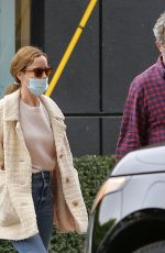 LESLIE MANN and Judd Apatow Out in Santa Monica 05/06/2021