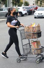 LORI HARVEY Shopping at Bristol Farms 05/17/2021
