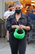 LORI HARVEY Shopping at Bristol Farms in West Hollywood 05/25/2021