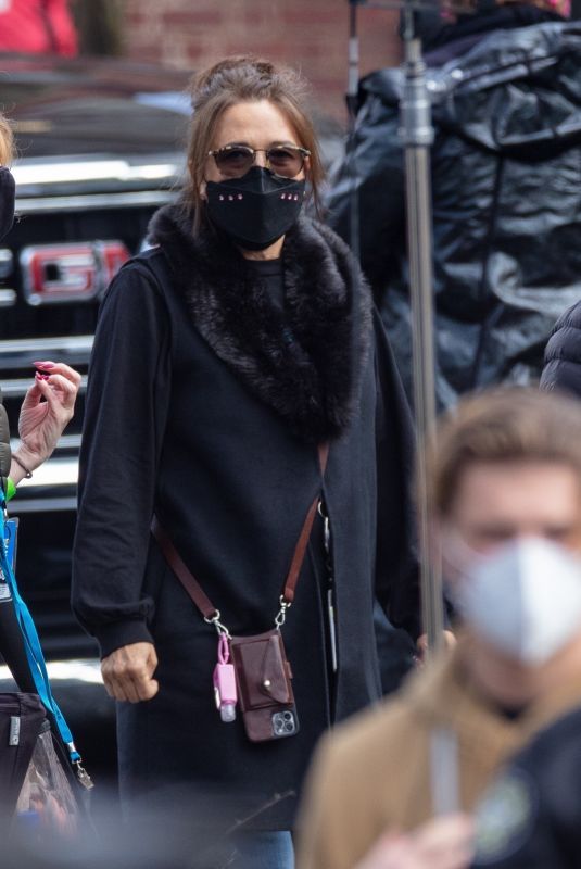 MARISA TOMEI Arrives on the Set of Spiderman: No Way Home in Atlanta 05/03/2021