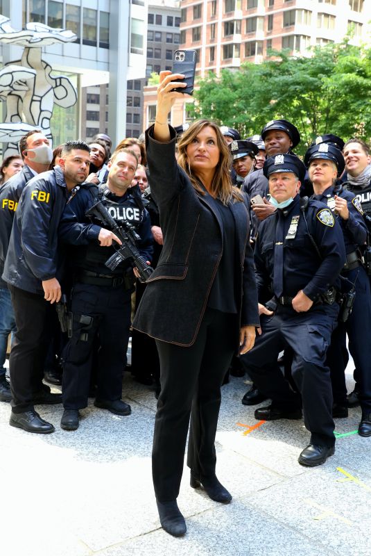 MARISKA HARGITAY on the Set of Law and Order: Organized Crime in New York 05/17/2021