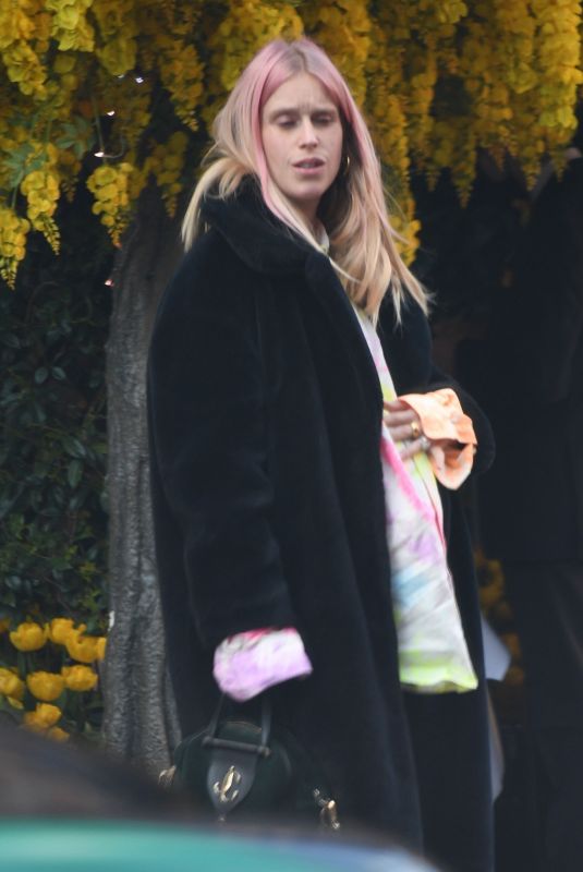 MARY CHARTERIS at Scott