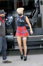 MILEY CYRUS Arrives at Her Hotel in New York 05/06/2021